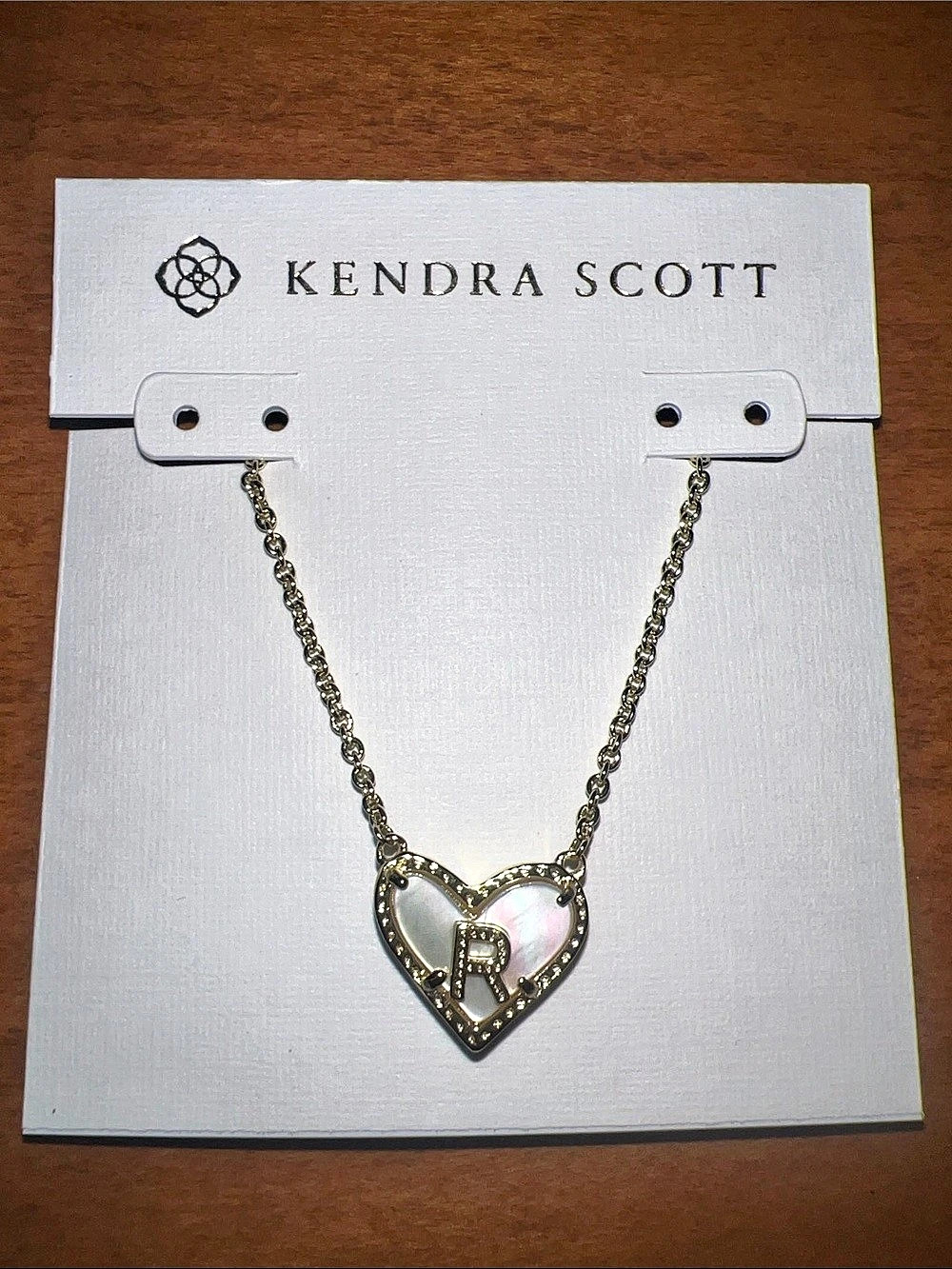 Kendra Scott Ari Heart Letter R Gold Short Pendant Necklace Heart Pendant